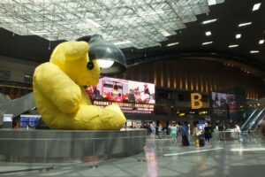 QATAR : Hamad International Airport in Doha will benefit of Qatar's end of the e,argo