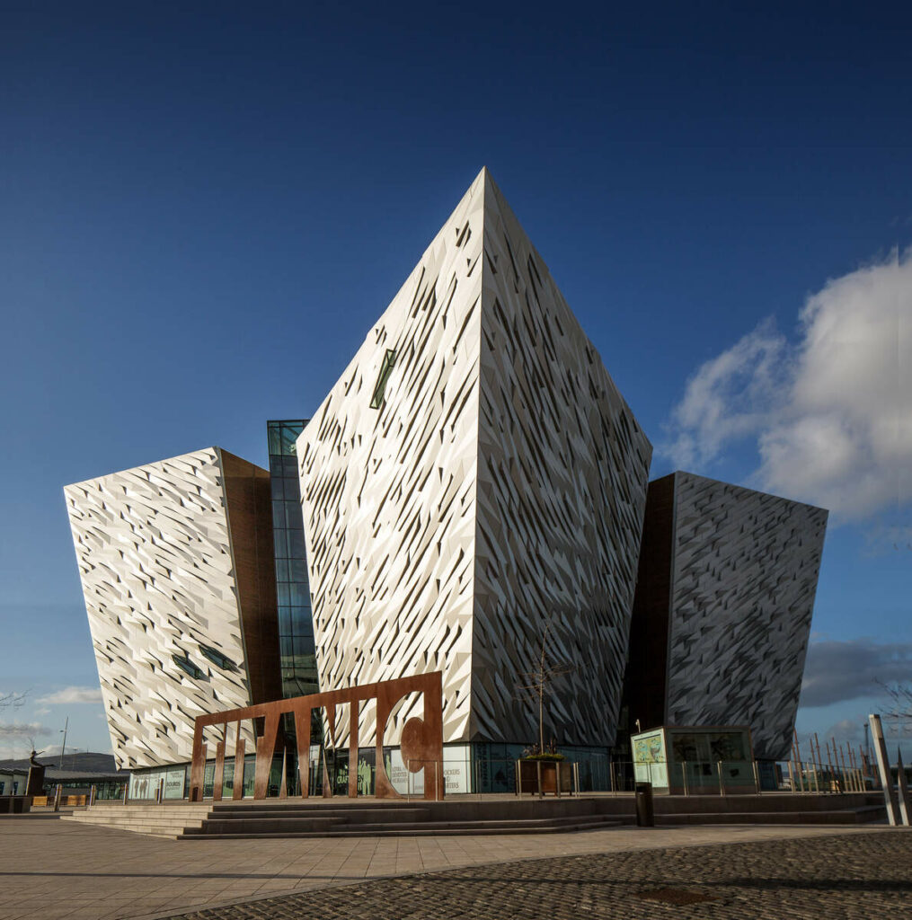 BELFAST AIMS TO REBUILD TOURISM SECTOR TO ABOVE PRE-PANDEMIC LEVELS BY 2025