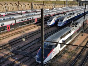 Rail is the solution to fight climate change and the energy crisis