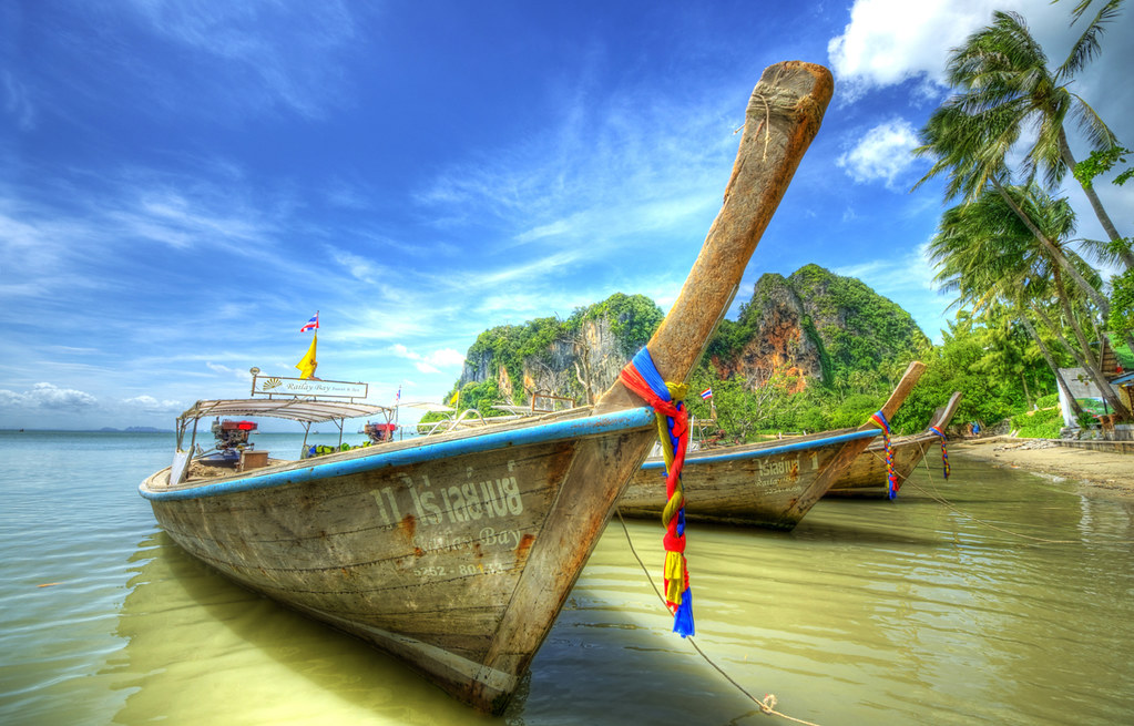 THAILAND'S GOVERNMENT REWARDS COMMUNITY TOURISM INITIATIVES