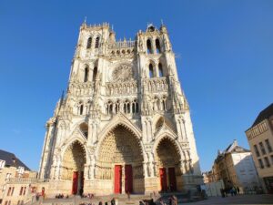 Amiens discovery||||