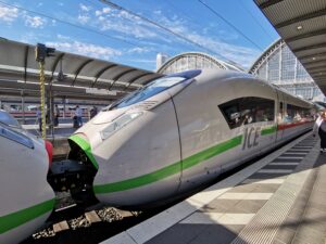 DB offers more rail services